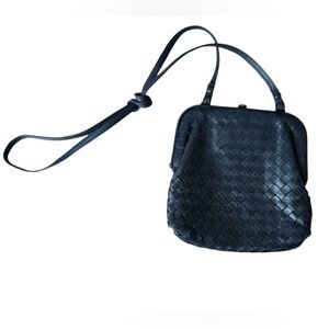 Vintage BOTTEGA VENETTA Intrecciato Woven Black Purse